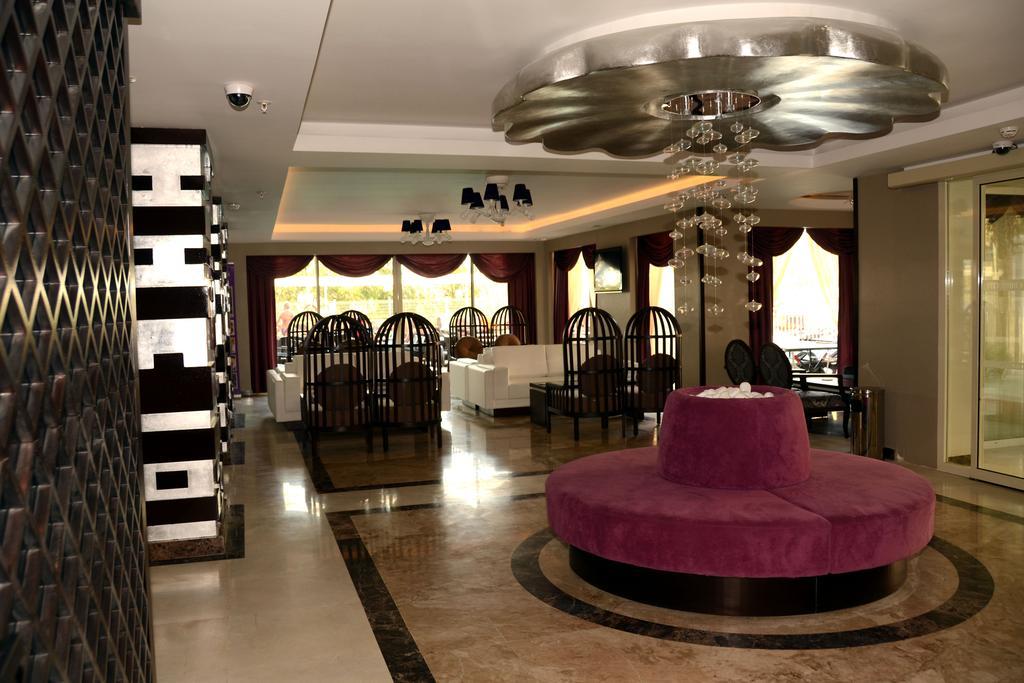 Holiday City Hotel (Adults Only) Side Exteriör bild
