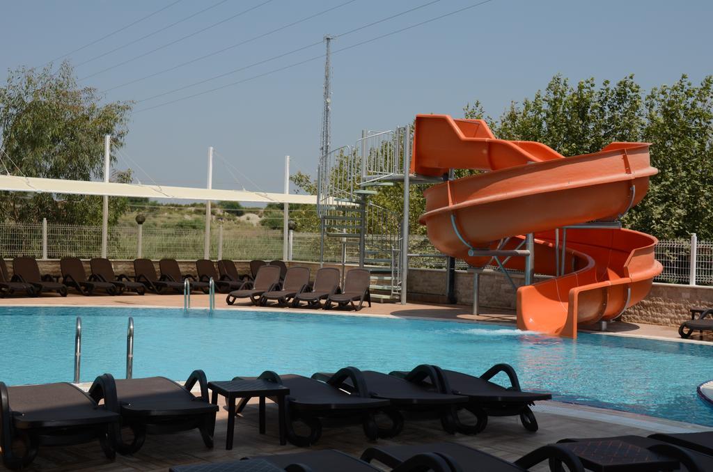 Holiday City Hotel (Adults Only) Side Exteriör bild