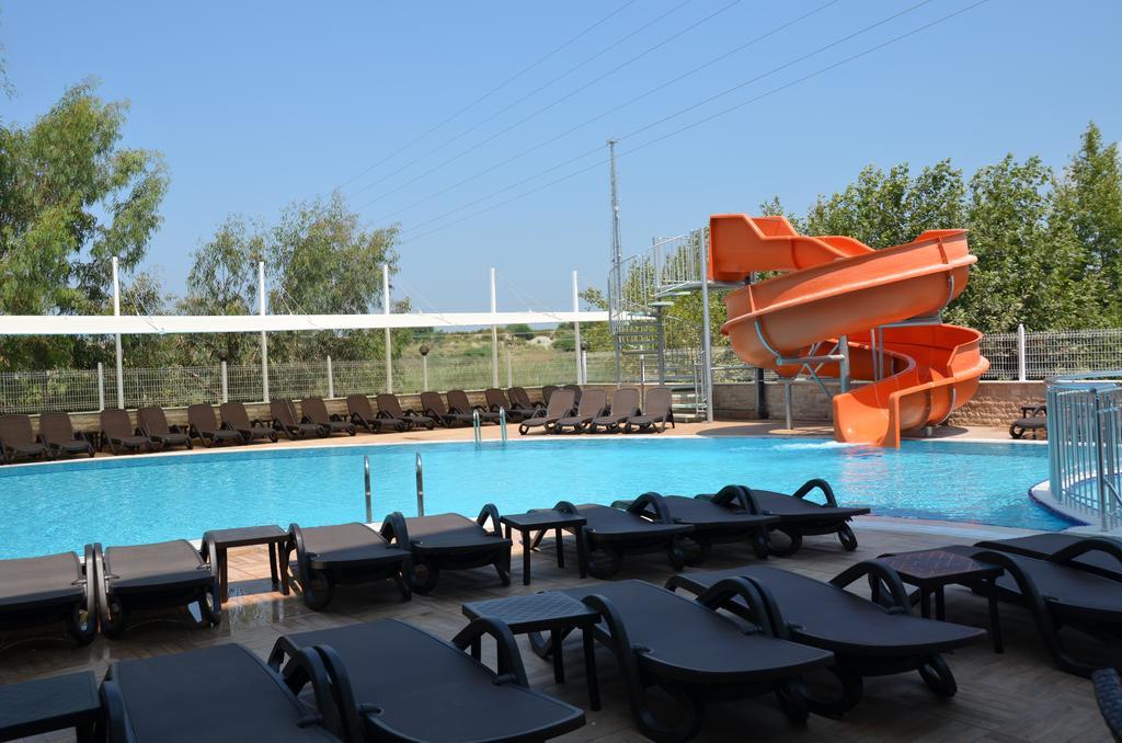 Holiday City Hotel (Adults Only) Side Exteriör bild